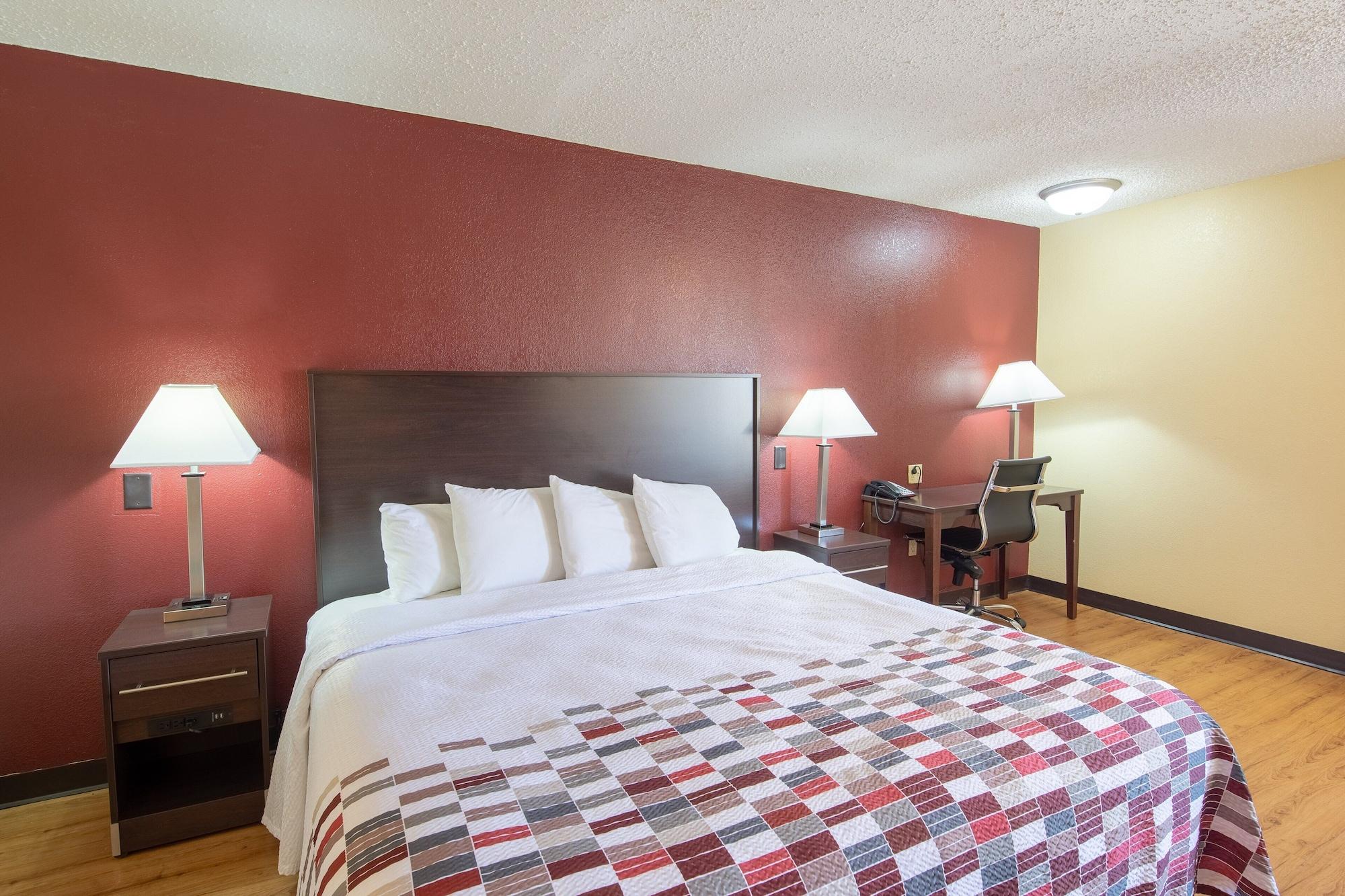Red Roof Inn & Suites Indianapolis Airport Kültér fotó