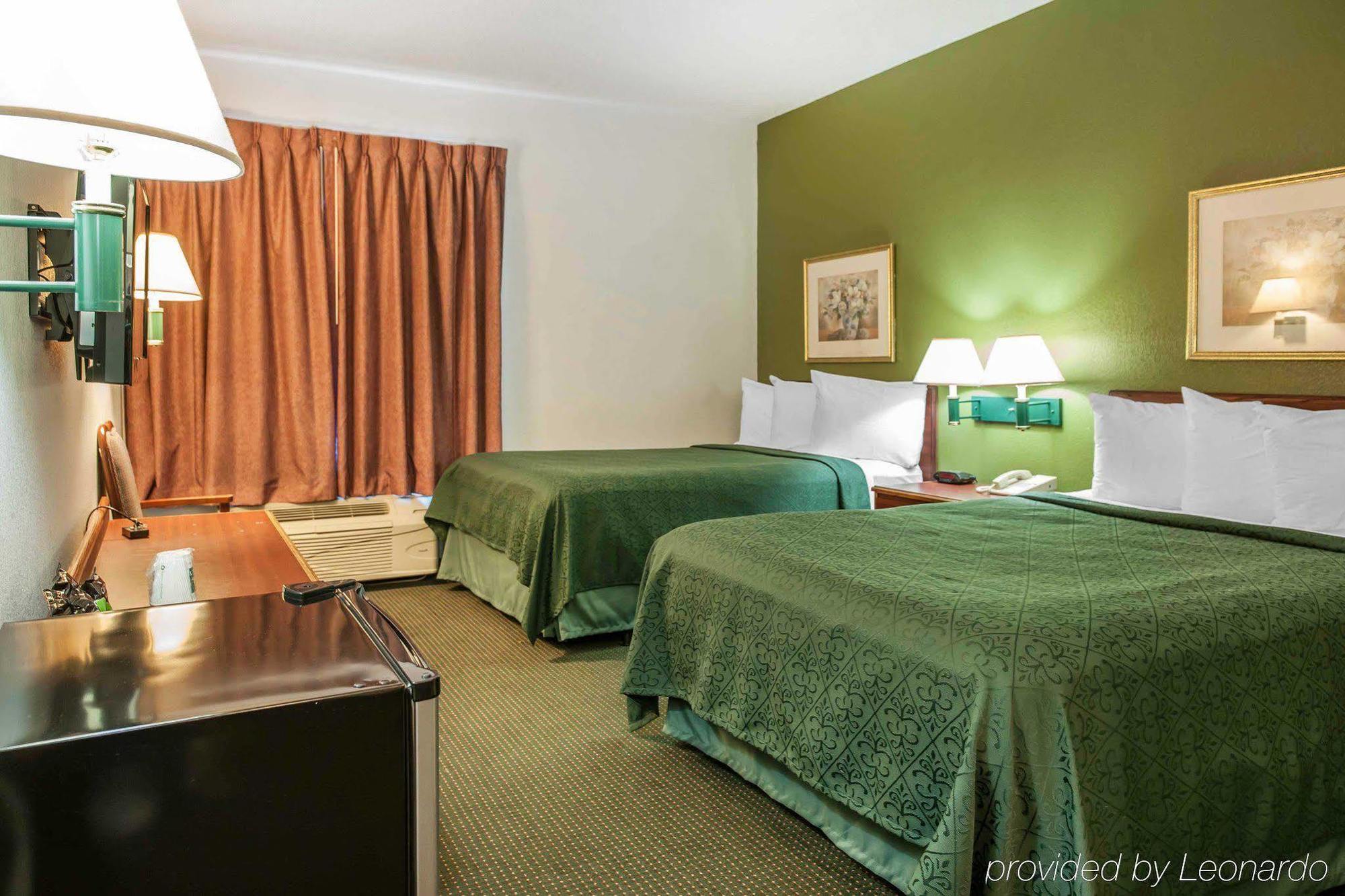 Red Roof Inn & Suites Indianapolis Airport Kültér fotó